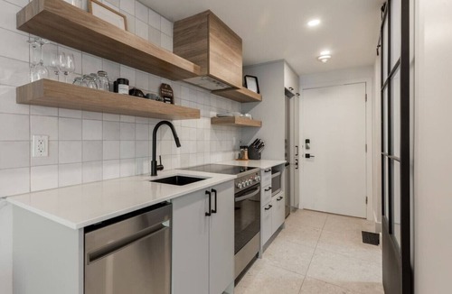 Mont-Tremblant Village Apartment | Luxurious & Modern Tremblant Loft+ Pool&Spa Access
