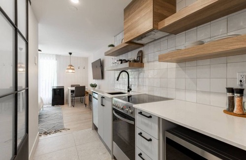 Mont-Tremblant Village Apartment | Luxurious & Modern Tremblant Loft+ Pool&Spa Access