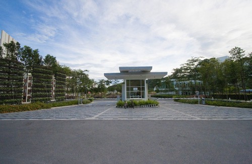 Batu Ferringhi Villa | Luxurious modern 3-storey Villa