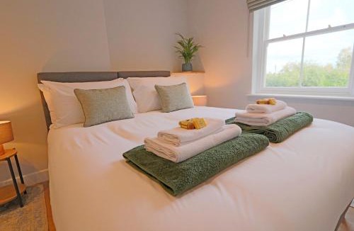 Melbourne Apartment | Luxurious Modern Retreat