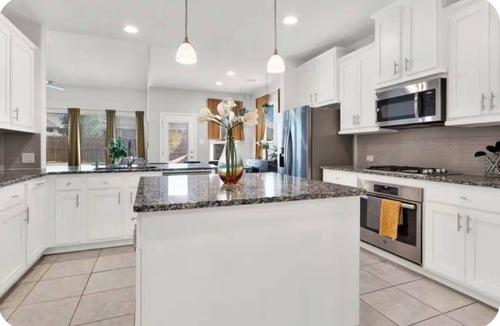McKinney House | Luxurious Modern Stay-Excellent McKinney location