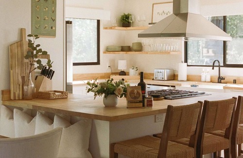 Cedar Glen Cabin | Luxurious Mountain Home I Views + Free Lake Access