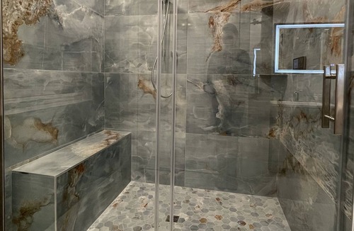 Campton Villa | Luxurious Mountain Escape With Sunset View