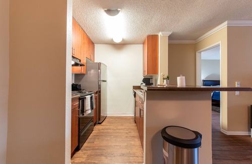 East Side Costa Mesa Apartment | Luxurious near the beach stay