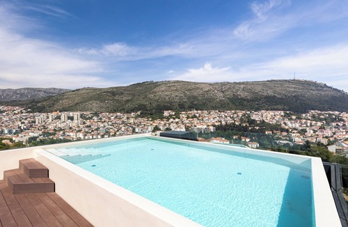 Dubrovnik House | Luxurious new 6-bedroom villa with rooftop saltwater pool, A/C, in Dubrovnik