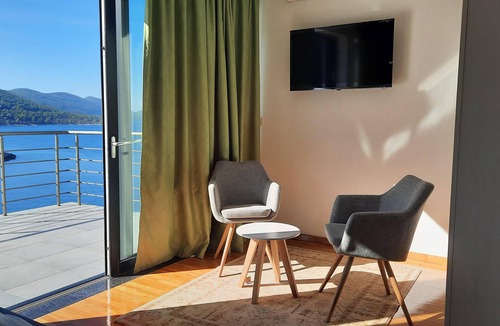 Blato Villa | Luxurious new beach villa for 8 people, with parking, private pool, WIFI