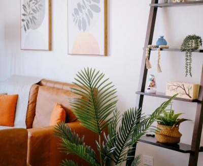 O'Hare Apartment | Luxurious New Remodeled