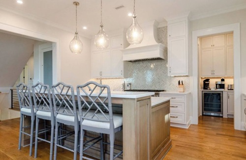 Wrightsville Beach House | Luxurious Oceanfront Home w Infinity Pool & EV Chargers!