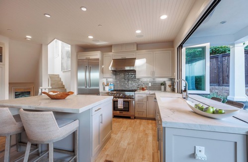 Del Mar House | Luxurious Ocean View Coastal Craftman - Walk to Beach