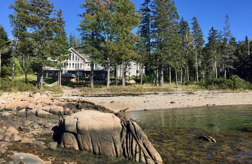 Deer Isle House | LUXURIOUS OCEANFRONT & PRIVATE BEACH