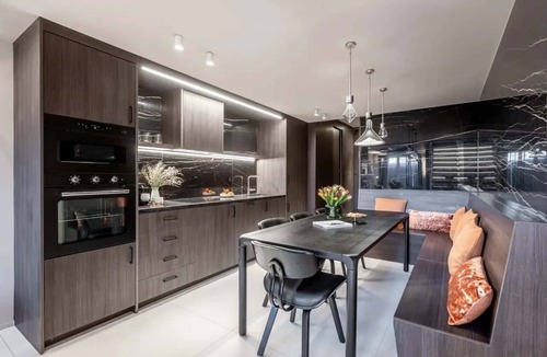 Les Iles Apartment | LUXURIOUS PARISIAN DUPLEX WITH SEINE VIEWS IN HISTORIC ÎLE SAINT-LOUIS - 3 BEDS
