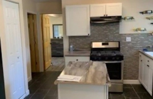 Spanish Lake House | Luxurious & Peaceful 2BR/2BA!