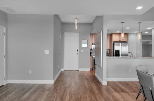 South Eola Apartment | Luxurious Penthouse with 2/2 and large patio