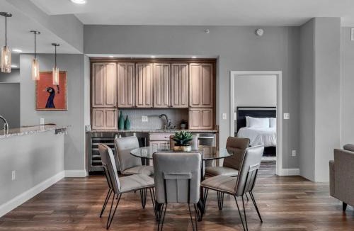 South Eola Apartment | Luxurious Penthouse with large patio
