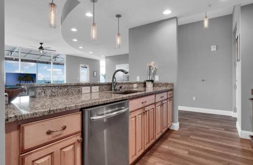 South Eola Apartment | Luxurious Penthouse with large patio