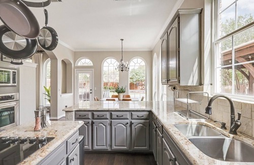 Plano Villa | Luxurious Plano Home with Pool, Spacious Back Yard