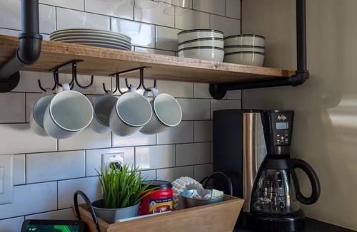Apex Cottage | Luxurious Private Cottage - Walk to Downtown Apex