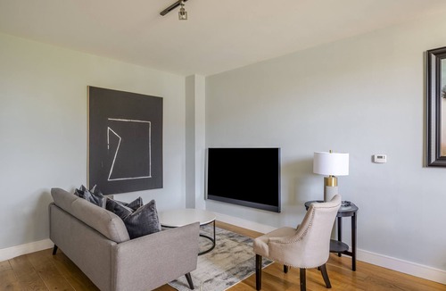 Braintree Apartment | Luxurious Private One Bedroom Apartment