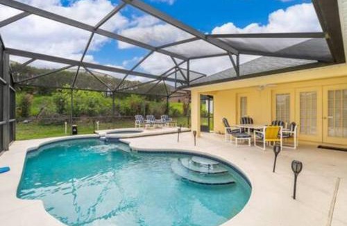 Tuscan Ridge Villa | Luxurious Relaxing Retreat