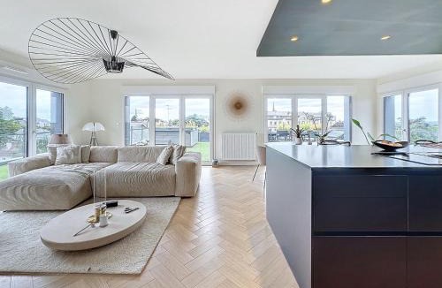 Noyal-sur-Vilaine Apartment | Luxurious rooftop - 10mins from Rennes