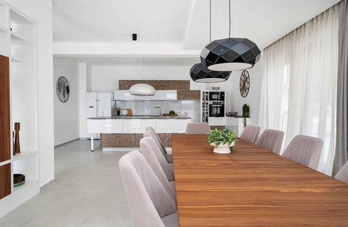 Lokva Rogoznica Villa | Luxurious Seafront Villa on the Omis Riviera - Private Pool, Sauna, Jacuzzi, Gym & Panoramic Views!