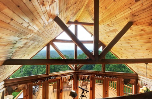 Blue Ridge Cabin | Luxurious, Secluded Cabin, with Gazebo Covered Hot-tub + Amazing View