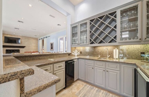 Galveston House | Luxurious Secluded Estate with Pool & Pond