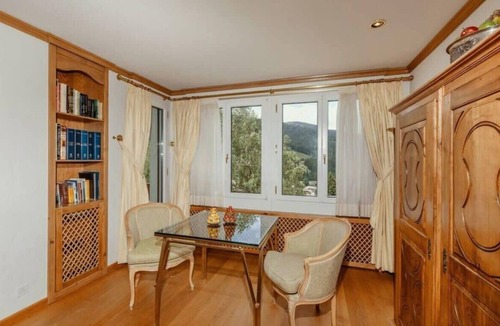 Gstaad Apartment | Luxurious serviced Flat in TOP 5 Star Park Hotel