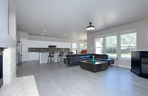 Wetmore Villa | Luxurious & Spacious 5-Bedroom Villa in Vibrant San Antonio