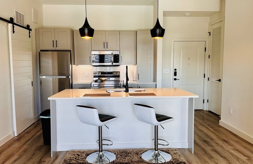 Gruene Apartment | Luxurious stay at Gruene