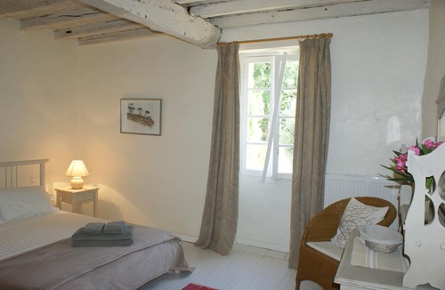 Venes Other | Luxurious Stone Farmhouse nr Albi, Private Pool, huge Park, close Amenities