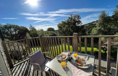 Axminster Apartment | Luxurious studio for two with spectacular views