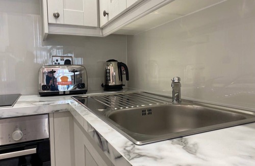 North West Condo | Luxurious Studio in Glasgow's West End