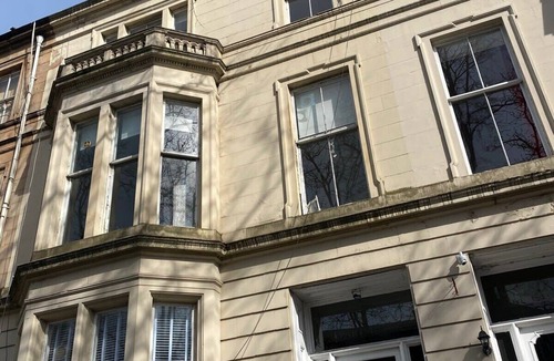 North West Condo | Luxurious Studio in Glasgow's West End