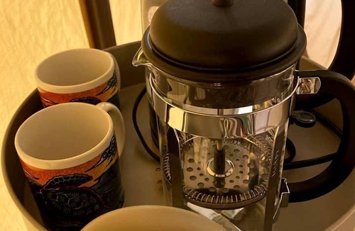 Glenwood RV Rental | Luxurious Tent for a Romantic Getaway in Mountain View Village, Hawaii