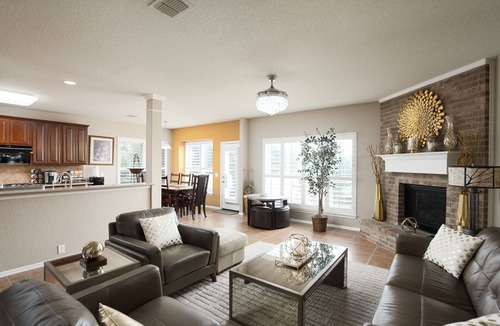 Sonoma Ranch House | ★ Luxurious Two-Story Home ★ Near La Cantera/Rim