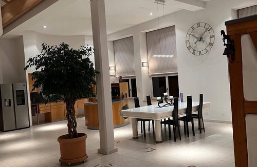 Rorbas House | Luxurious Vacation-Loft Atrium -X-