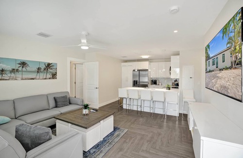 Deerfield Beach House | Luxurious Villa in Deerfield Beach