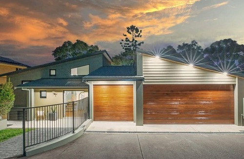 Coal Point House | Luxurious Waterfront at Lake Macquarie