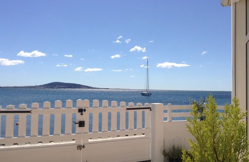 Meze Apartment | Luxurious waterfront studio (3 meters from the pond) - unique location