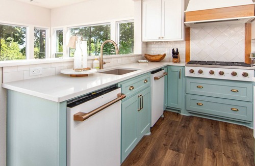 Hot Springs Village House | Luxurious Waterside Retreat on Lake Balboa