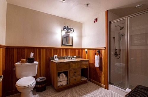 Lake Placid Resort | Luxurious Whiteface Lodge Two Bedroom Suite