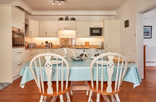 Marazion Apartment | Luxury 1 bed apartment - best view in Cornwall?