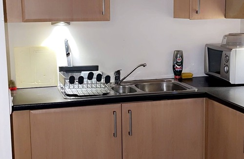 Clayton Apartment | Luxury 1 Bed Apartment With Parking