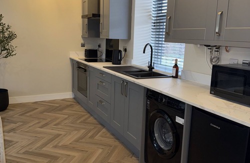 Morley Apartment | Luxury 1 bed Apartment Morley