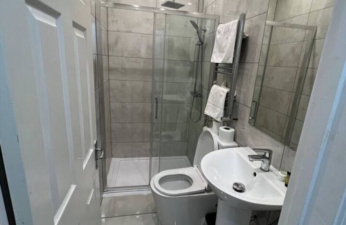 Valentines Apartment | Luxury 1 bed flat at Ilford st