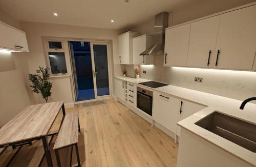 North Acton Apartment | Luxury 1-Bed Flat in Acton