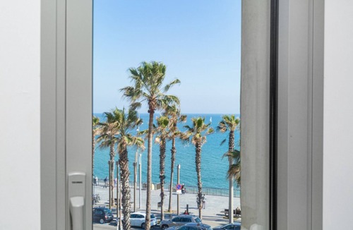 Barceloneta Apartment | Luxury 1 bedroom apartment with private rooftop terrace in Barceloneta