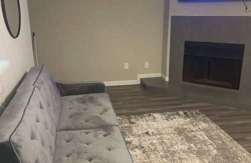 FM 1960 Apartment | Luxury 1 bedroom Apartment - Downtown HTX