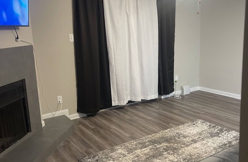 FM 1960 Apartment | Luxury 1 bedroom Apartment - Downtown HTX